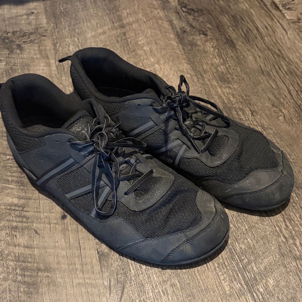 Xero Black Athletic Shoes